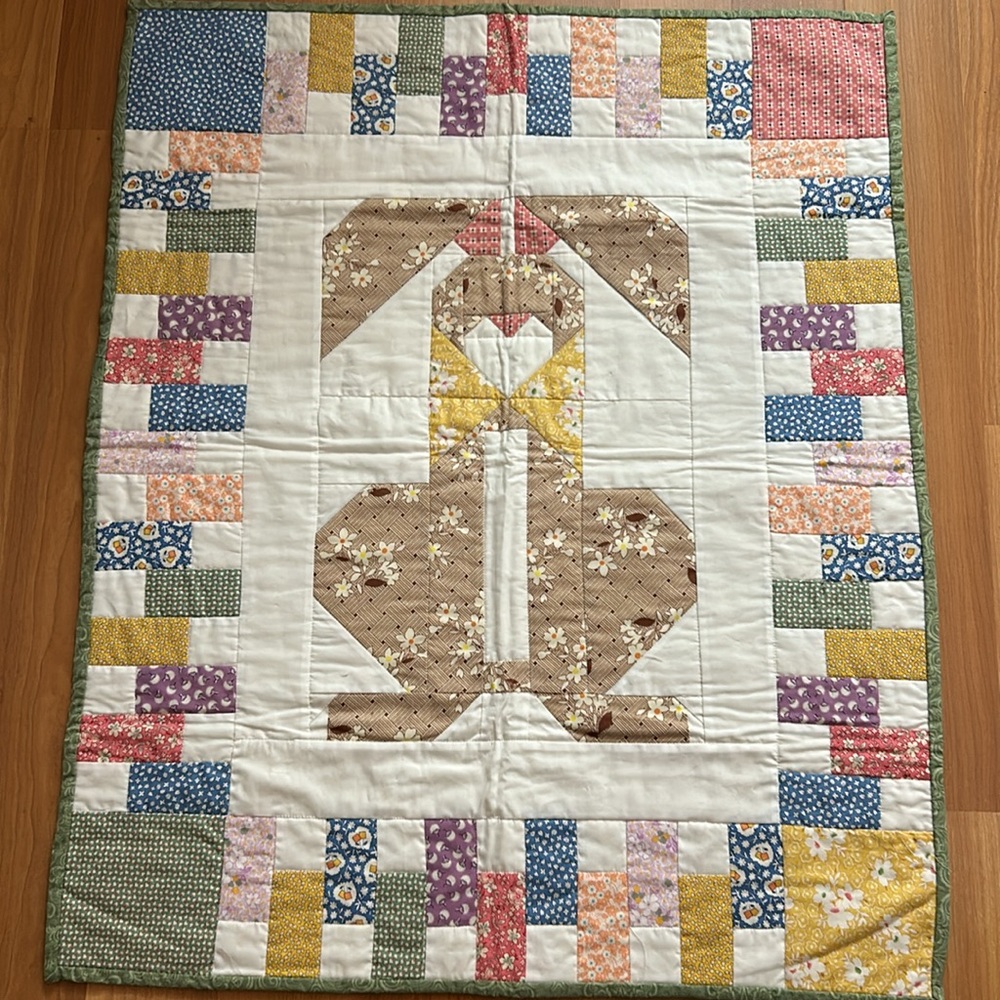 Vintage Handmade Patchwork Rabbit Reversible Quilt - Picture 6 of 17